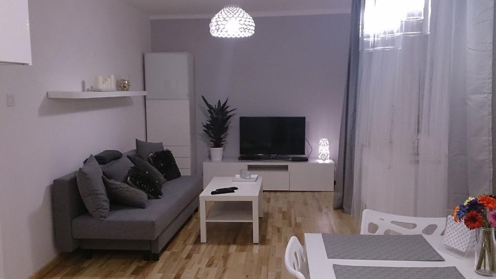 1 Bedroom City Center Apartment Kattowitz Zimmer foto